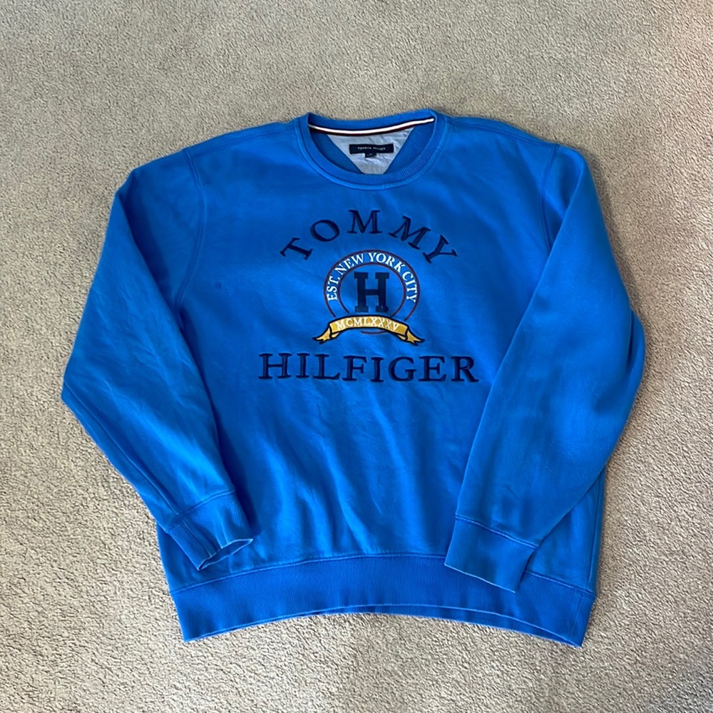 GUC Tommy Hilfiger Crewneck Blue Size XL